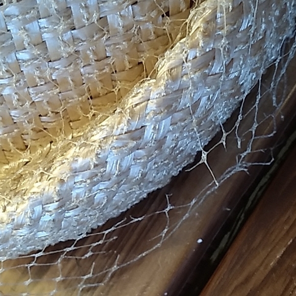 Vintage estate ladies straw hat - Picture 5 of 9